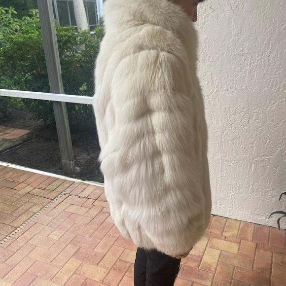 Fox Fur Jacket By Revillon - Picture 3 of 11